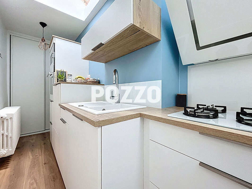 Appartement à VILLEDIEU-LES-POELES