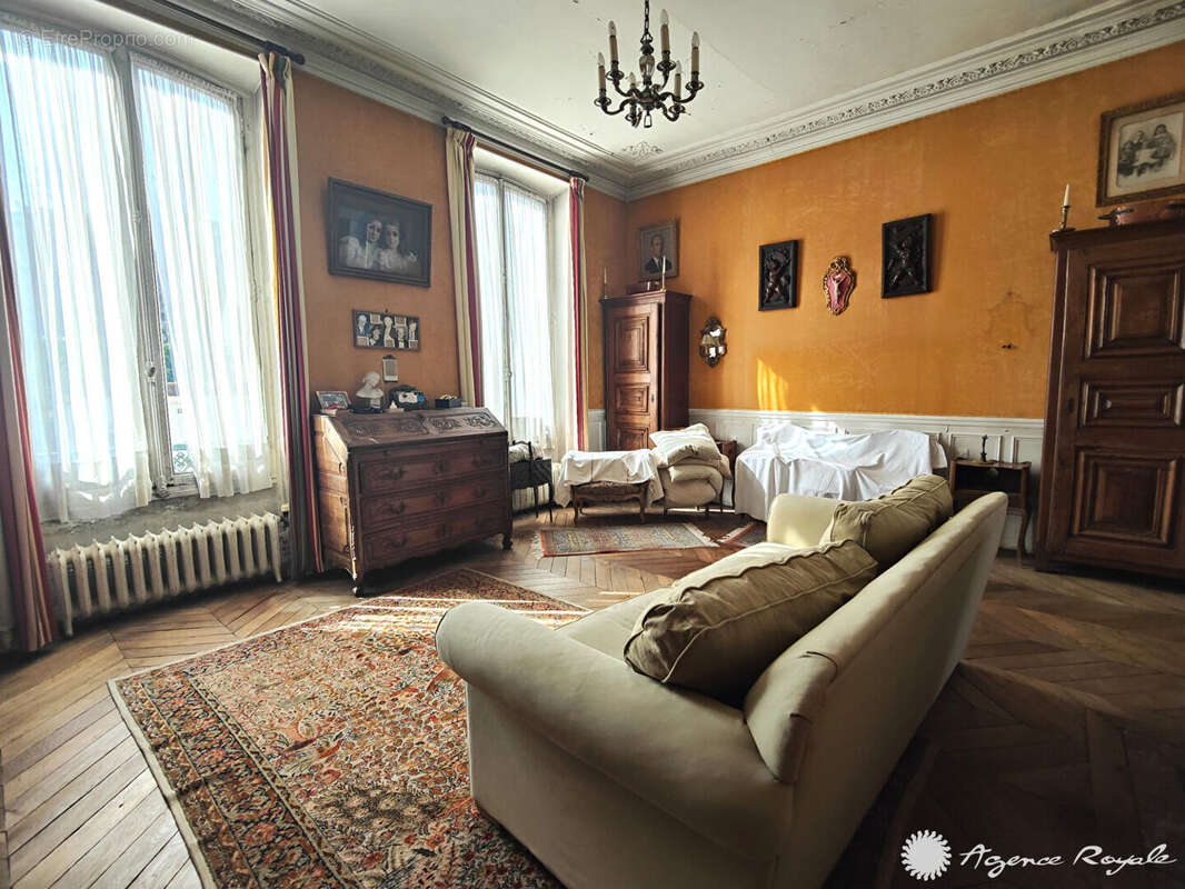 Appartement à SAINT-GERMAIN-EN-LAYE