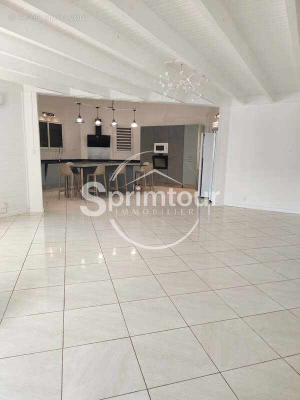 Maison avec piscine  150 m2  Pointe-Noire - photo 8