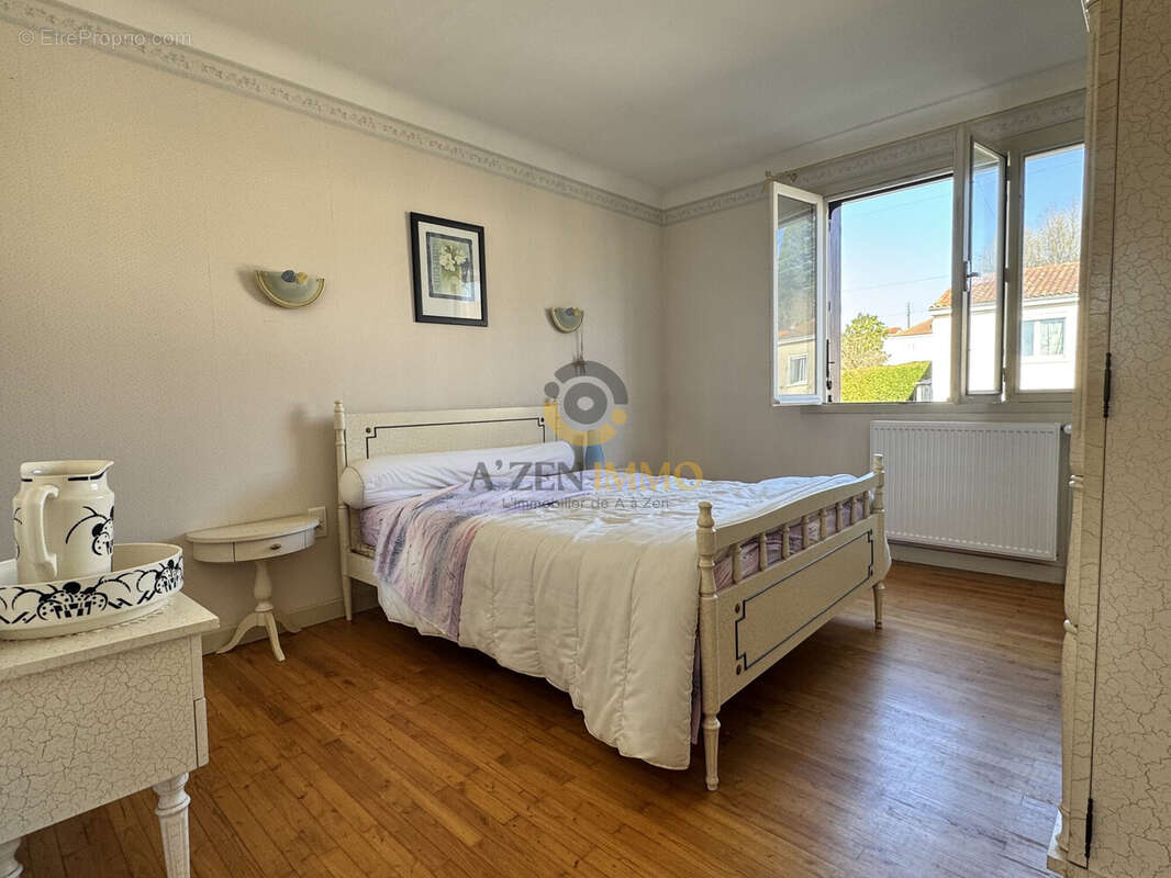 Maison à SECONDIGNY