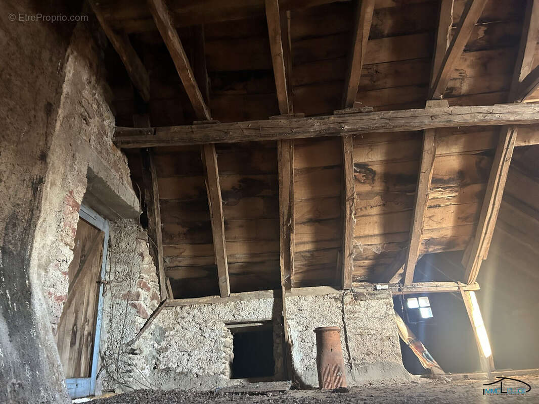 Maison à ESCANDOLIERES