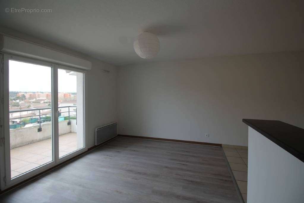 Appartement 41 m² à Muret  - photo 4