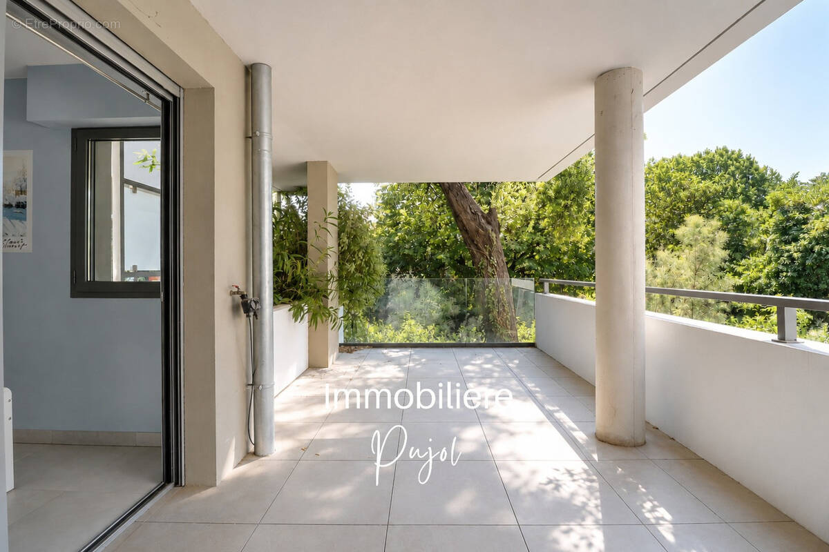 Appartement à MARSEILLE-8E