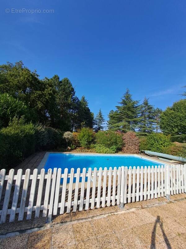 Maison 261 m² à Lugasson  - photo 2