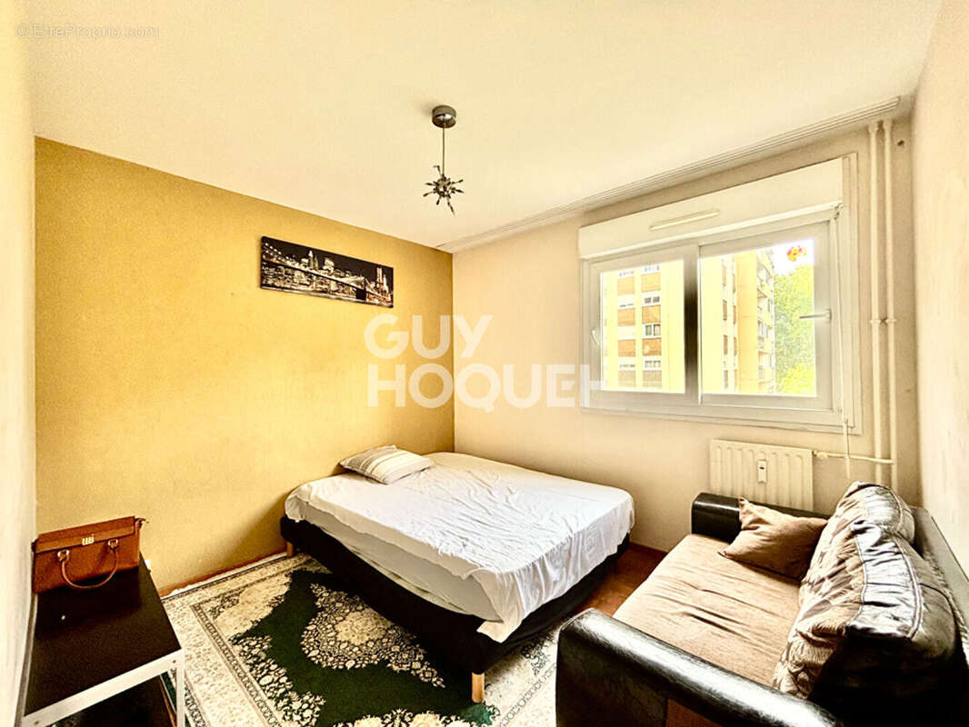 Appartement à VAULX-EN-VELIN