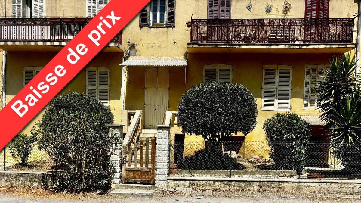   - Appartement à DRAGUIGNAN