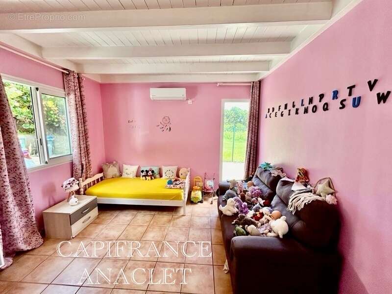 Maison à LE LORRAIN