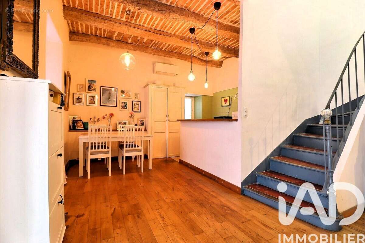 Photo 3 - Maison à CEYRESTE