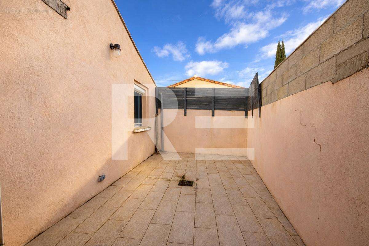 Maison à NIMES