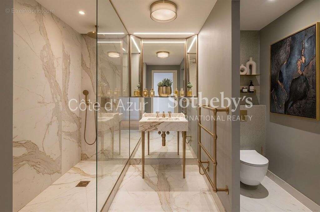 Duplex d'exception avec accès privé à la mer au Palais Maeterlinck à Nice - photo 6