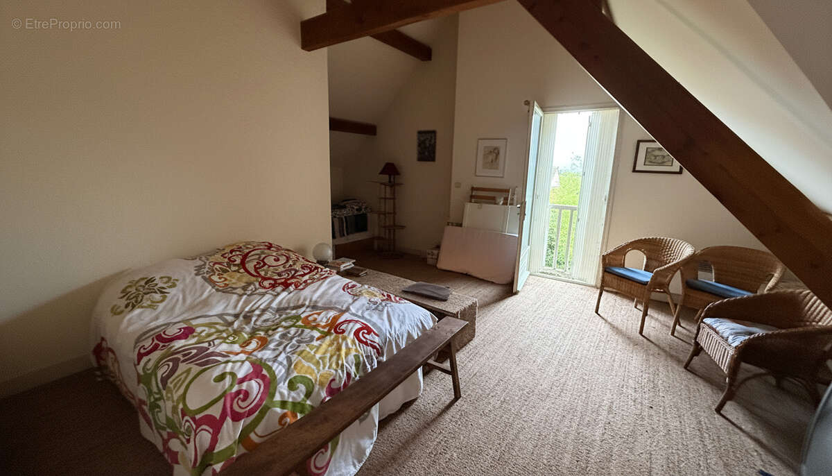 Maison à AUTOUILLET