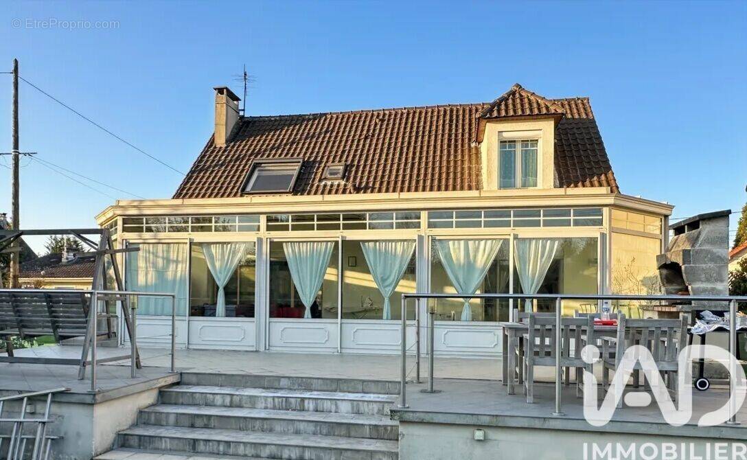 Photo 1 - Maison à CHELLES