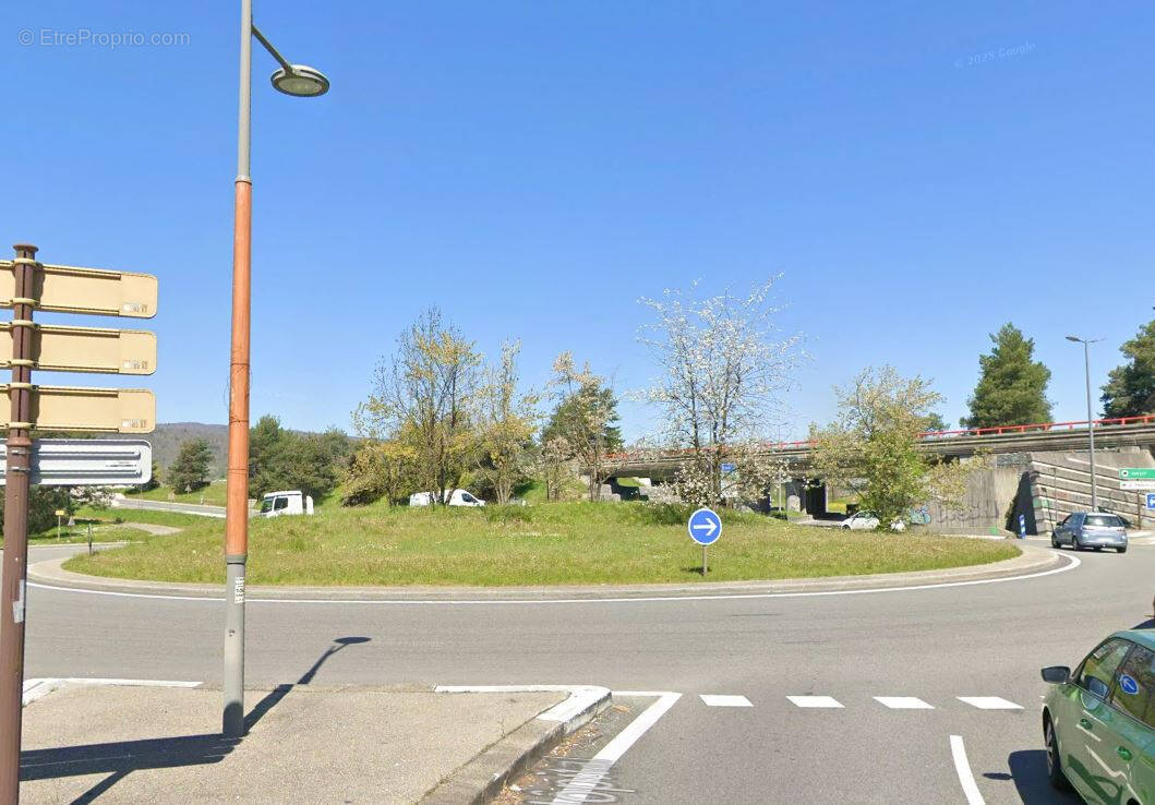 Parking à ARGONAY