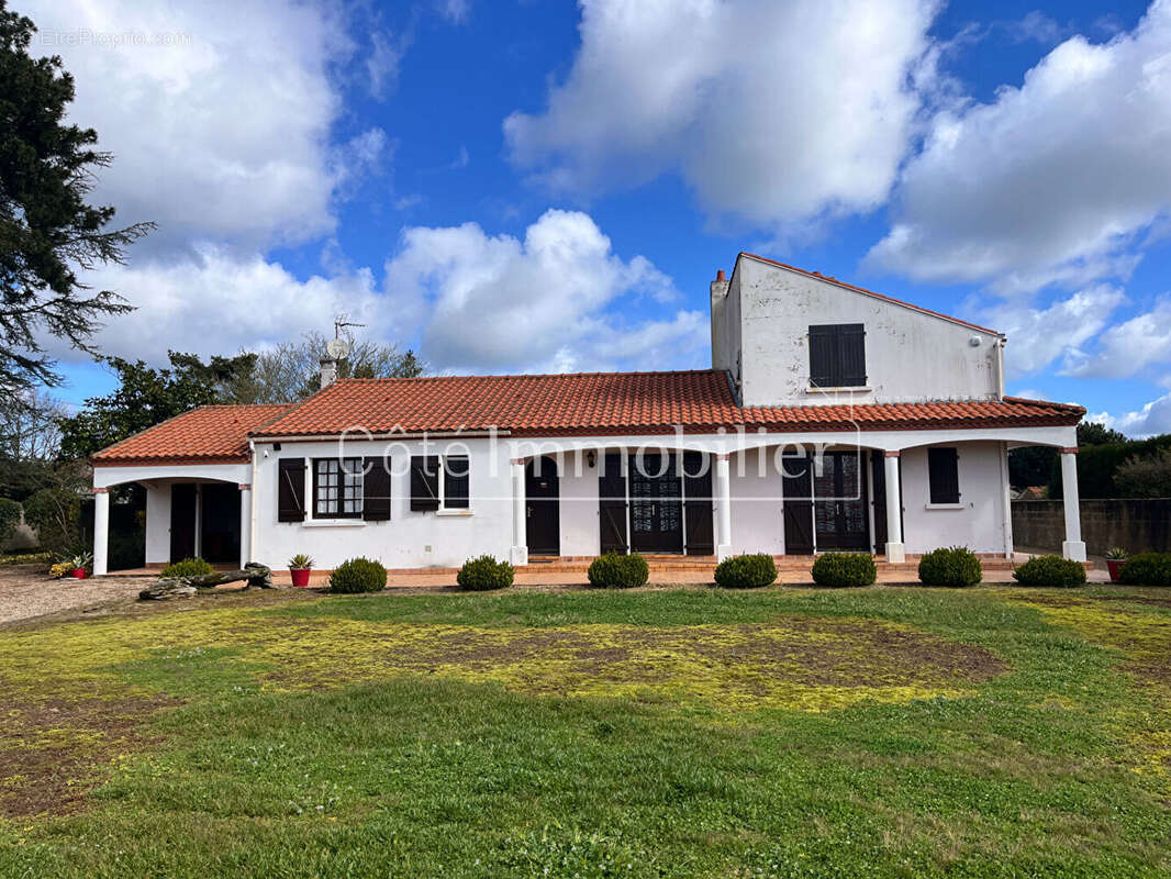 Maison à ARTHON-EN-RETZ