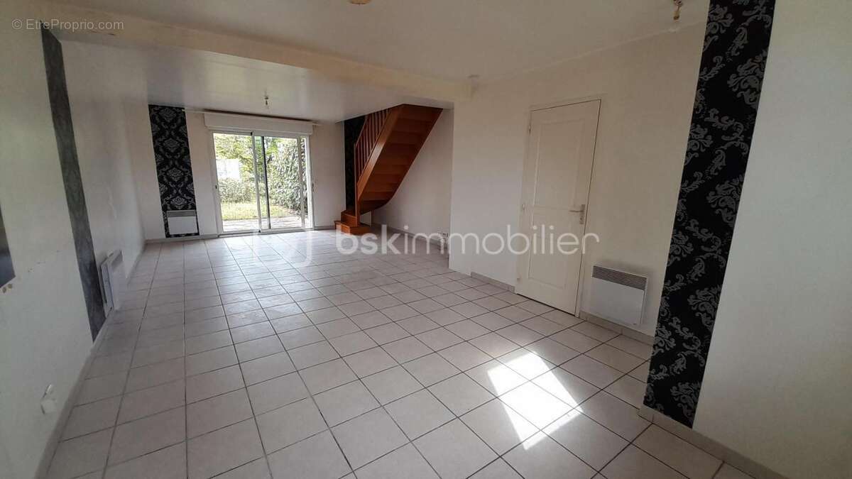 Maison à CIVRAY-DE-TOURAINE