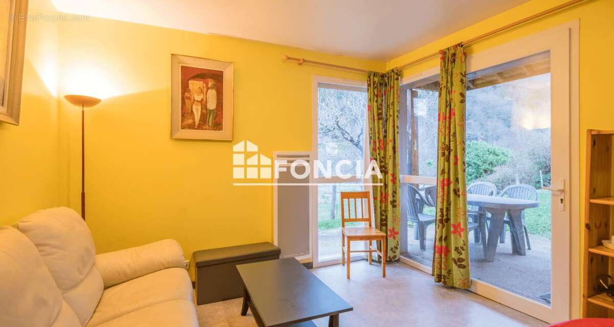 Maison à SAINT-GENIEZ-D'OLT