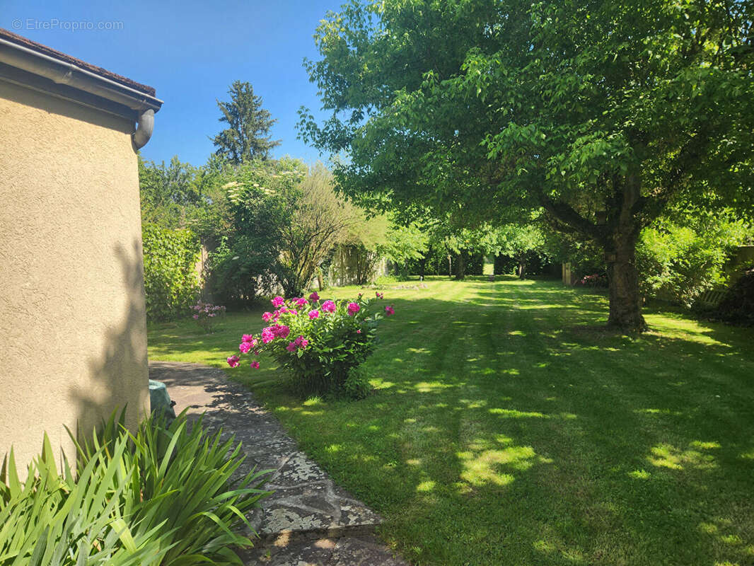 Maison en campagne a renover - photo 12