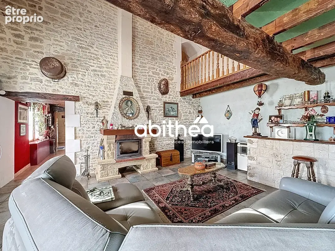 Belle propriété avec piscine - dépendance - étang - photo 6