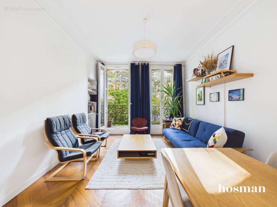 Appartement à PARIS-18E