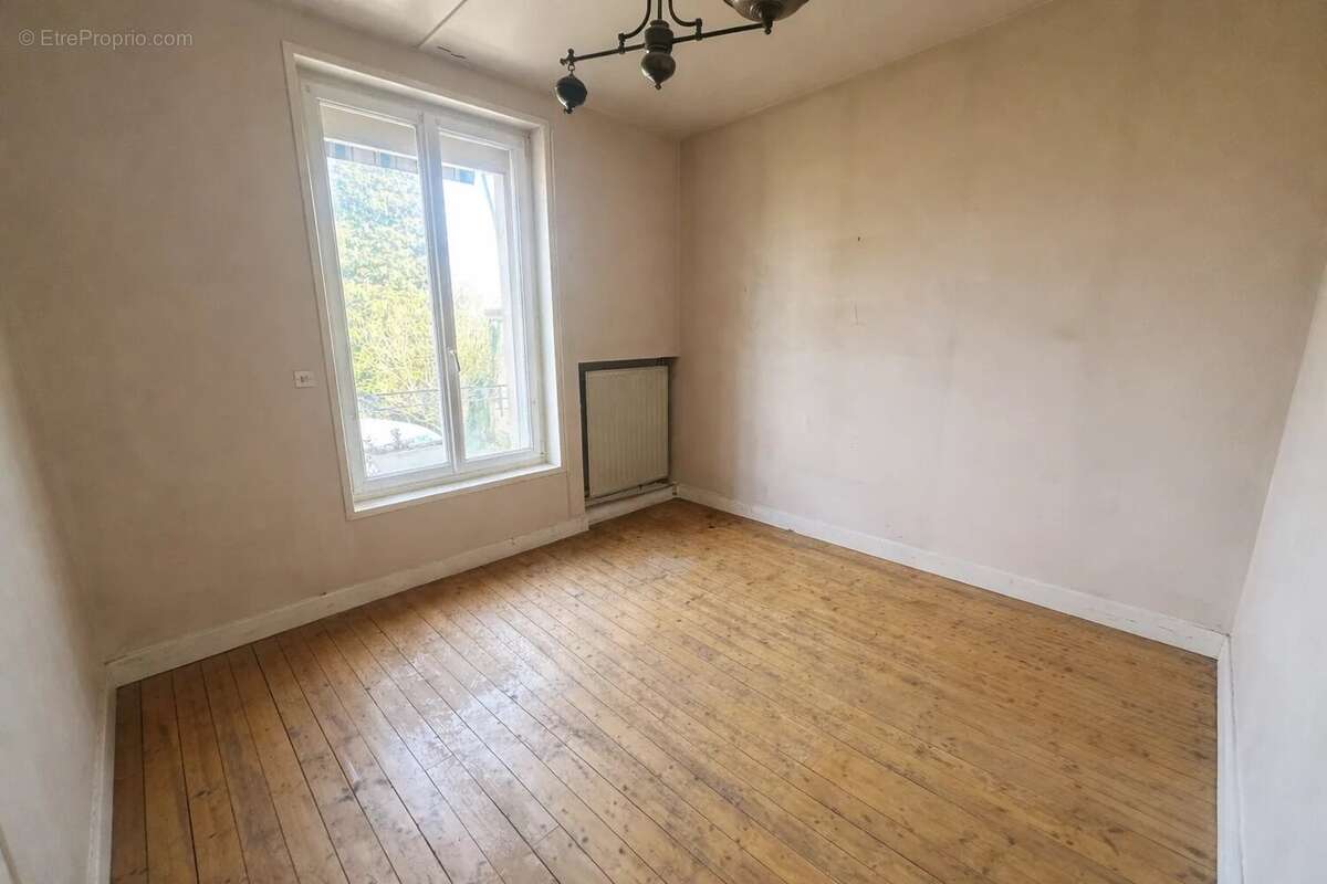 Maison à LA FERTE-SOUS-JOUARRE