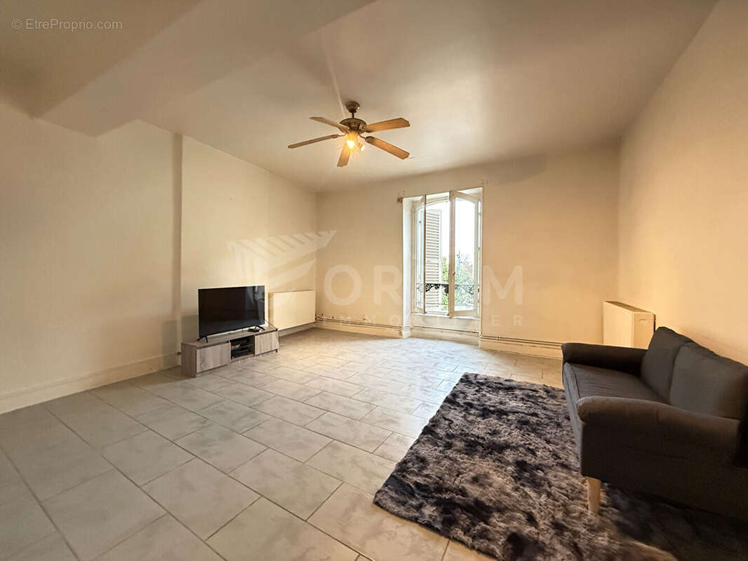 Appartement à COSNE-COURS-SUR-LOIRE