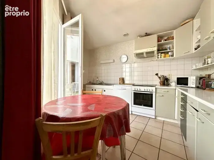 Maison 6 pièces 180 m² à vendre à Riom (63200) - photo 5
