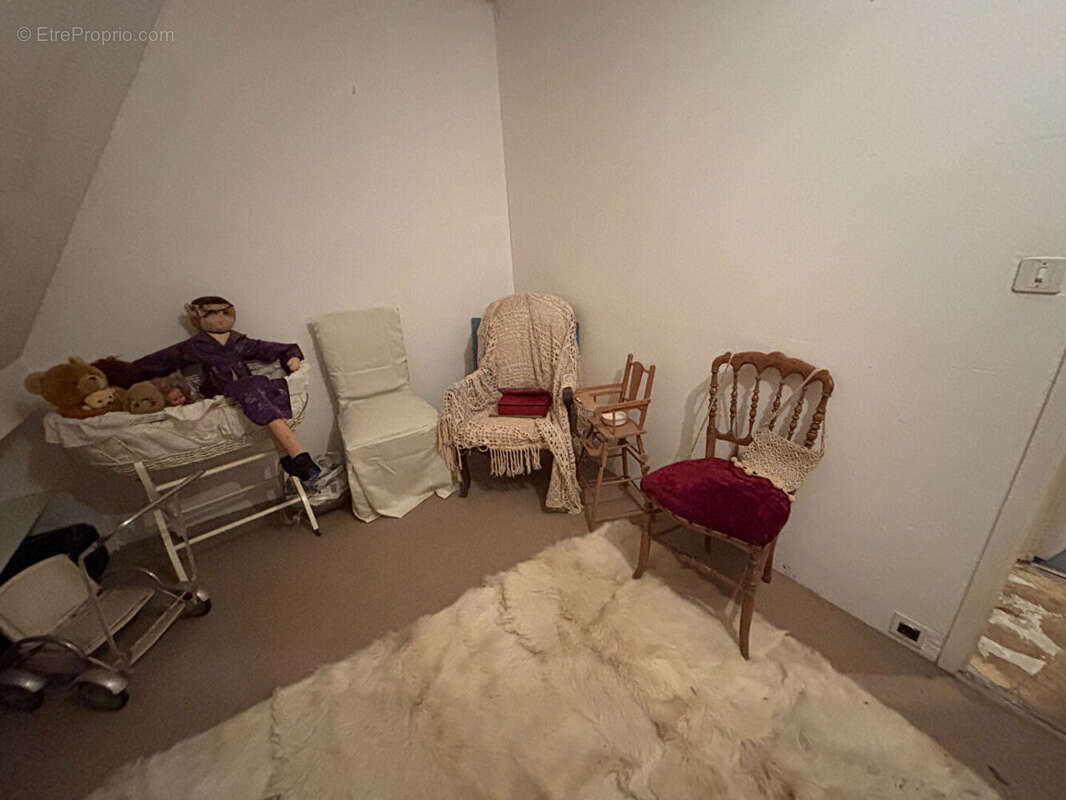 Maison à LA CHAPELLE-DES-MARAIS