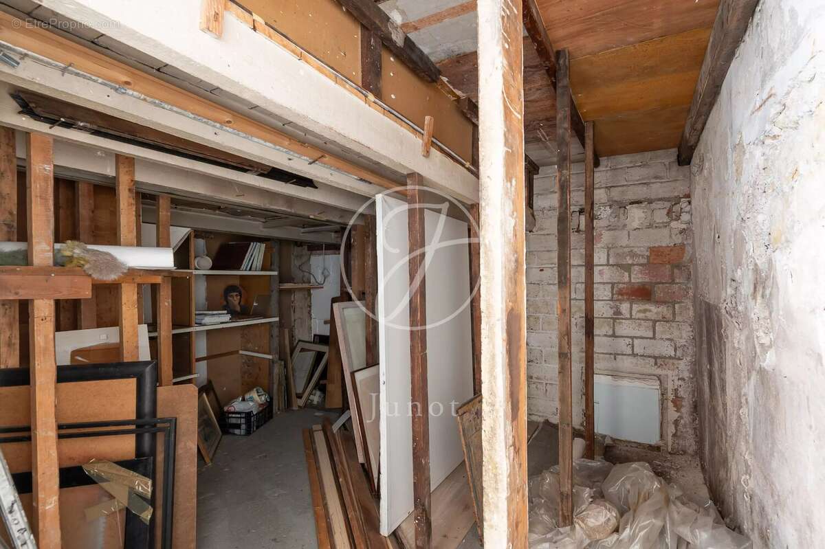 Commerce à PARIS-20E