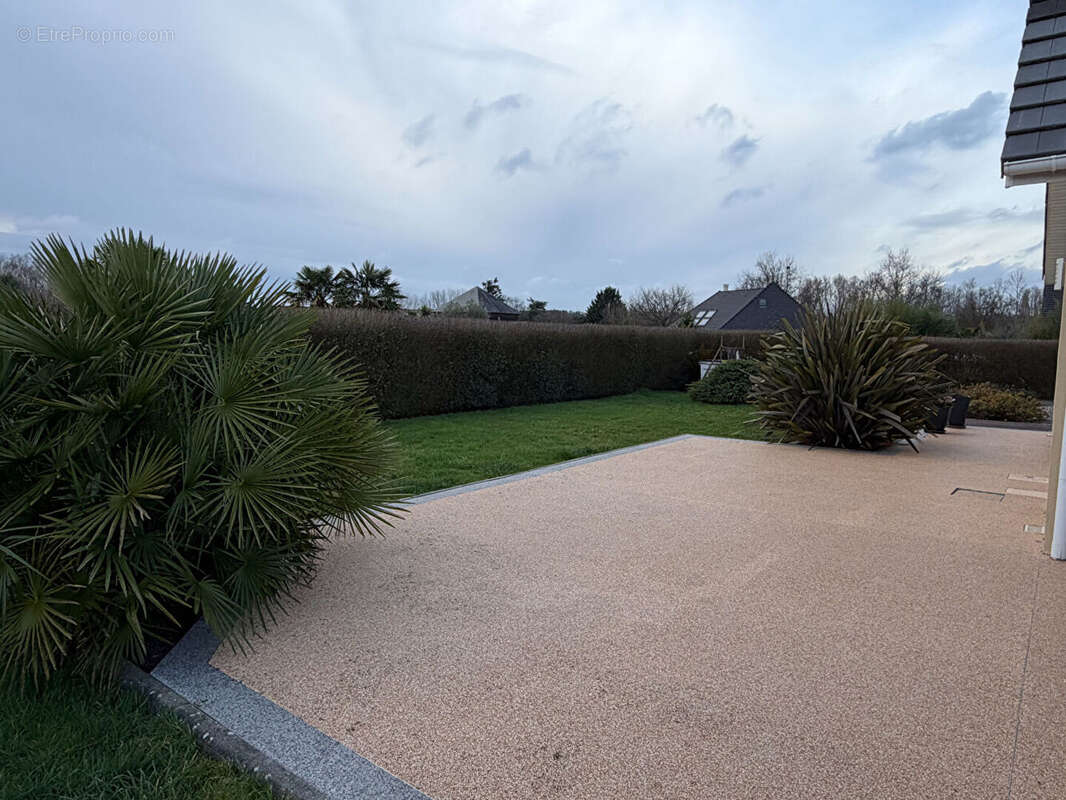 Maison à BERVILLE-SUR-SEINE