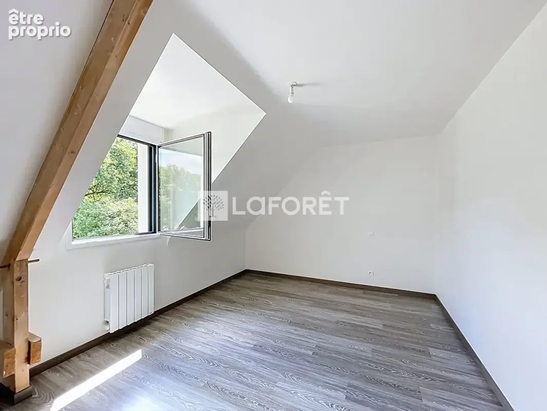 Maison La Chapelle De Brain 4 pièce(s) 130 m2 - photo 5