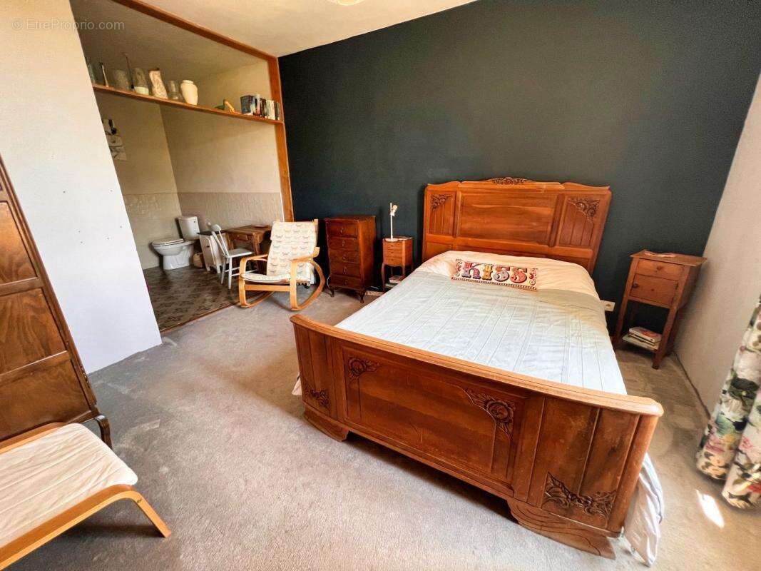 Maison 238 m² à Montouliers  - photo 4