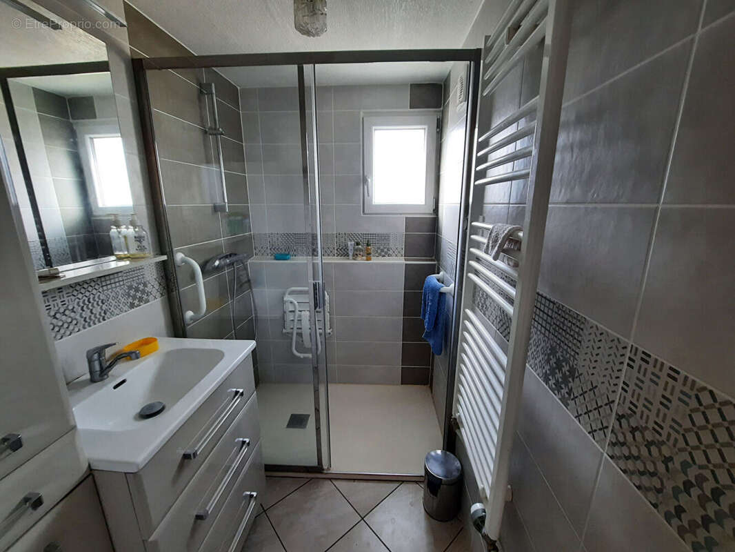 Maison à SAINT-MALO-DE-GUERSAC