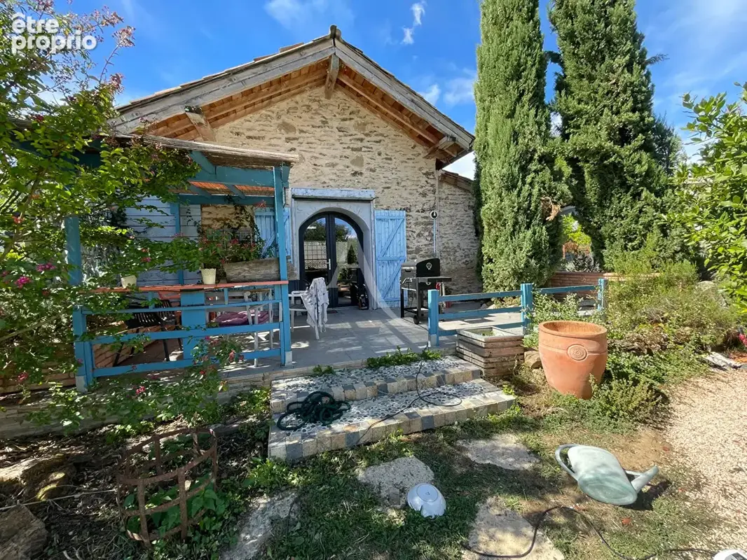 Sainte Gemme, maison de type 7  de 261 m² - photo 12