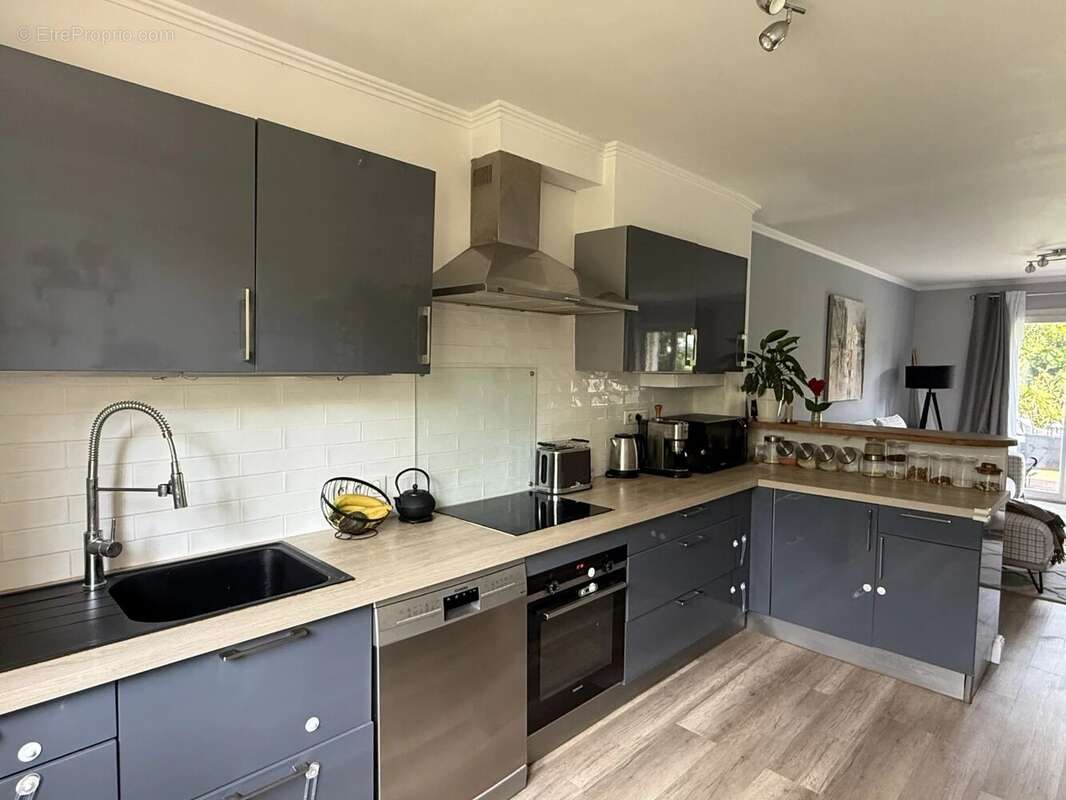 Maison à VILLENEUVE-LOUBET