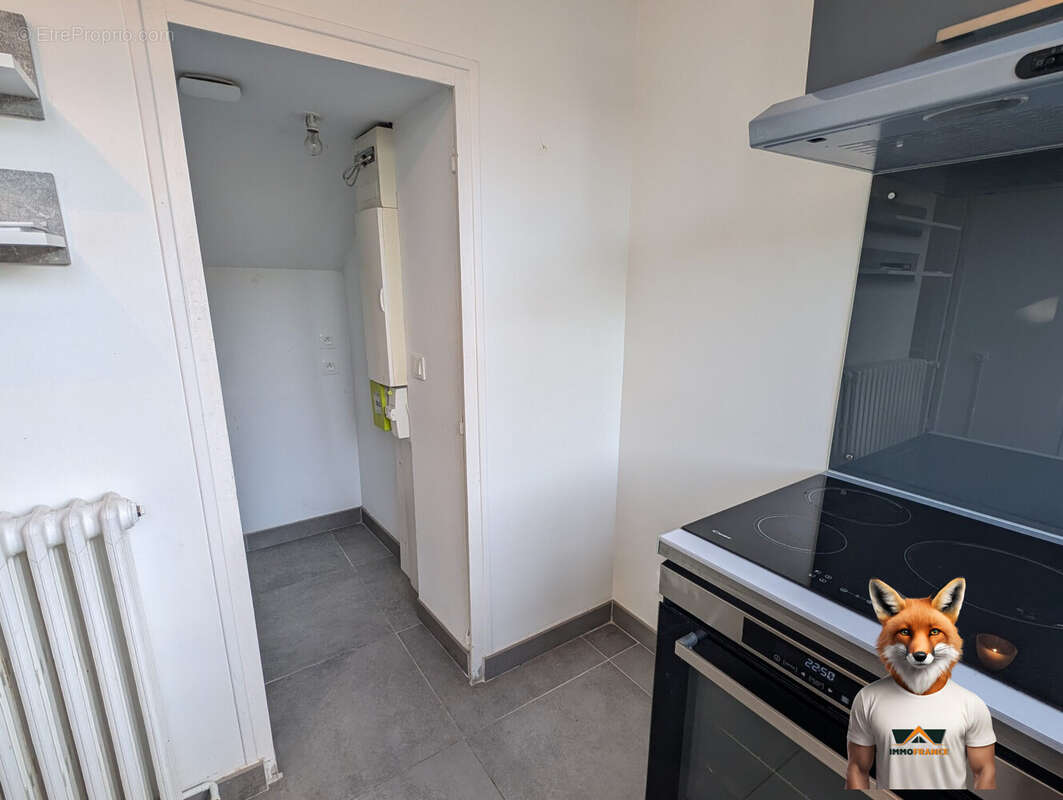 Appartement 97 m² à Sainte-Savine  - photo 4