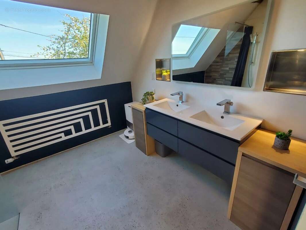 Maison à VERNEUIL-SUR-AVRE