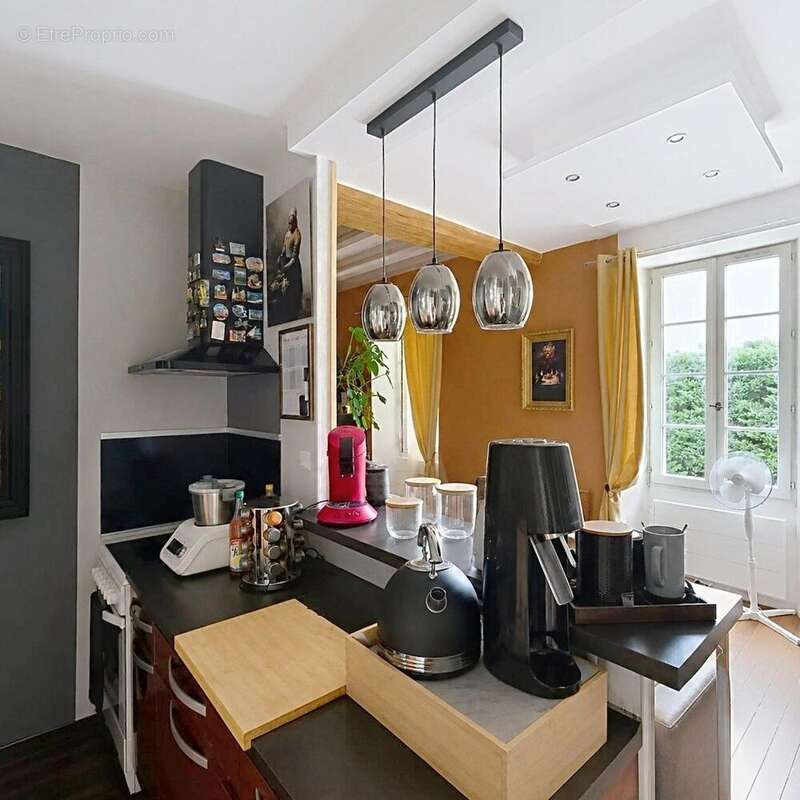 Appartement 84 m² à Lucon  - photo 4
