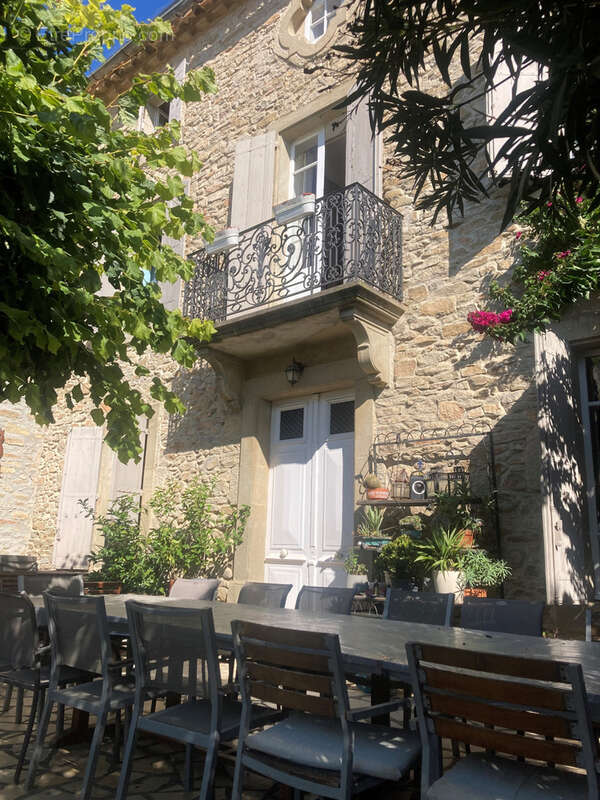 Minervois, 20mn Carcassonne Est, maison de maitre 8 chambres avec jardin et terrasse. - photo 8