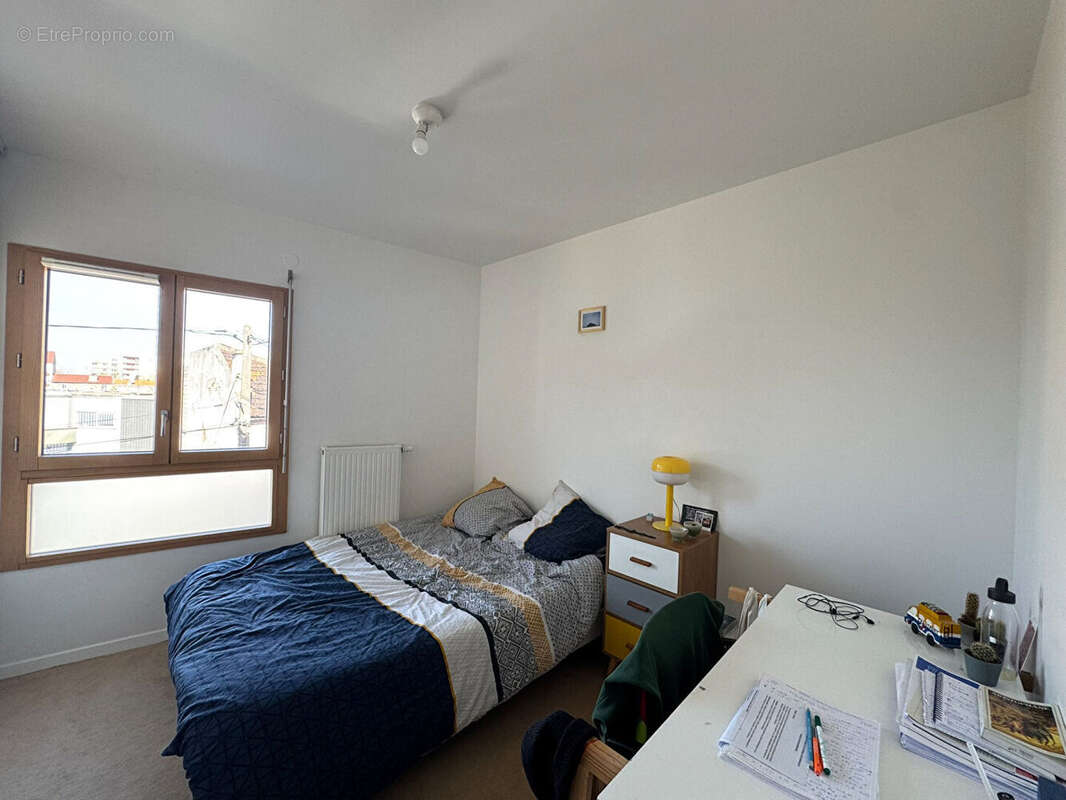 Appartement à AUBERVILLIERS