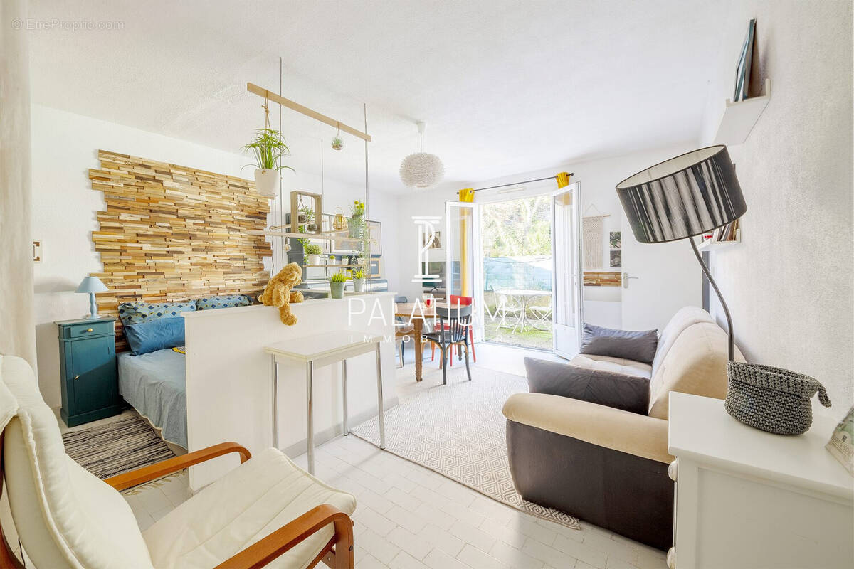 Appartement à GREOUX-LES-BAINS