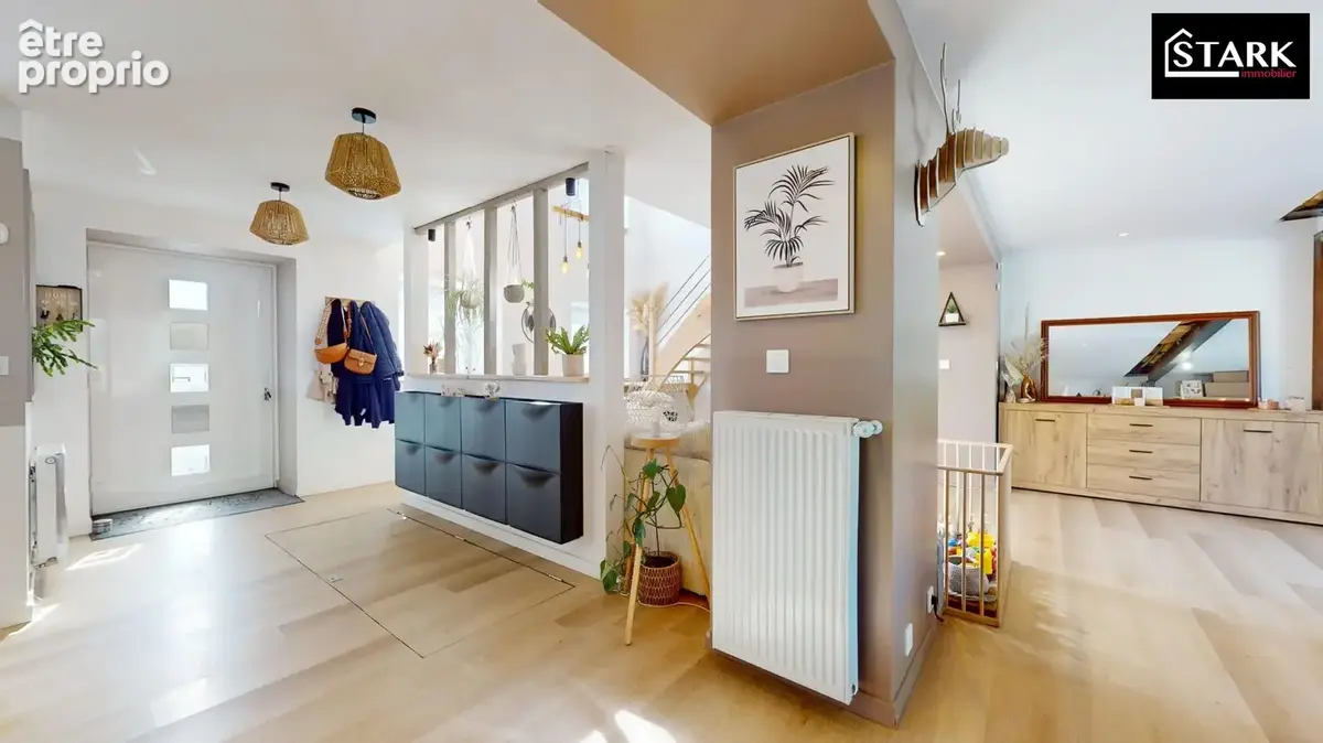Maison 7 pièces 165 m² à vendre à Rougemont-Le-Chateau (90110) - photo 3