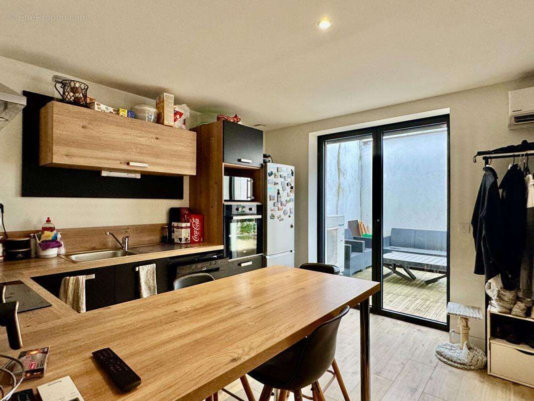 Appartement à MEYZIEU