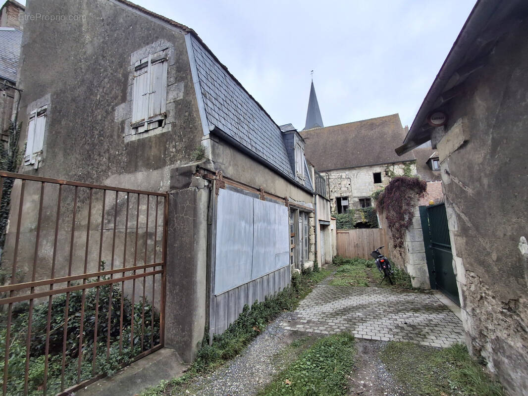 Maison à LA CHARITE-SUR-LOIRE