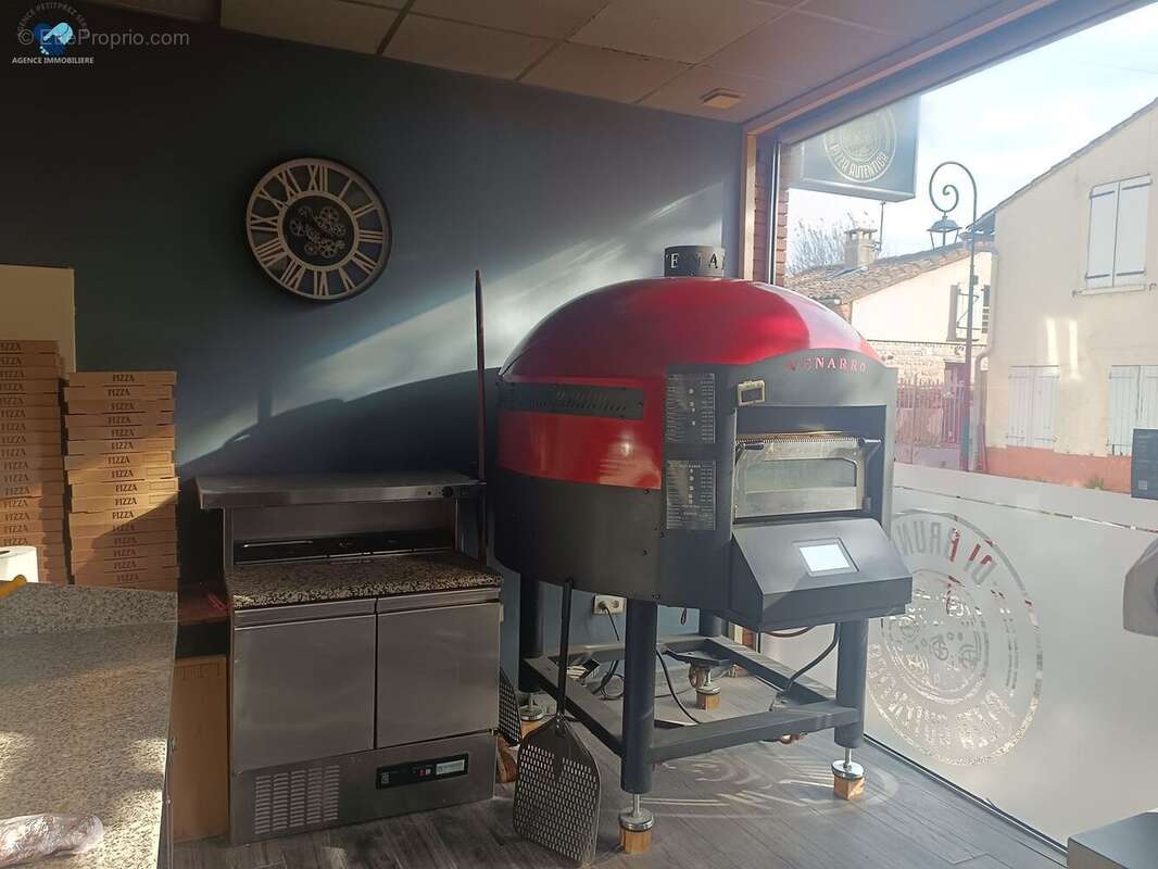 Commerce à VILLENEUVE-TOLOSANE