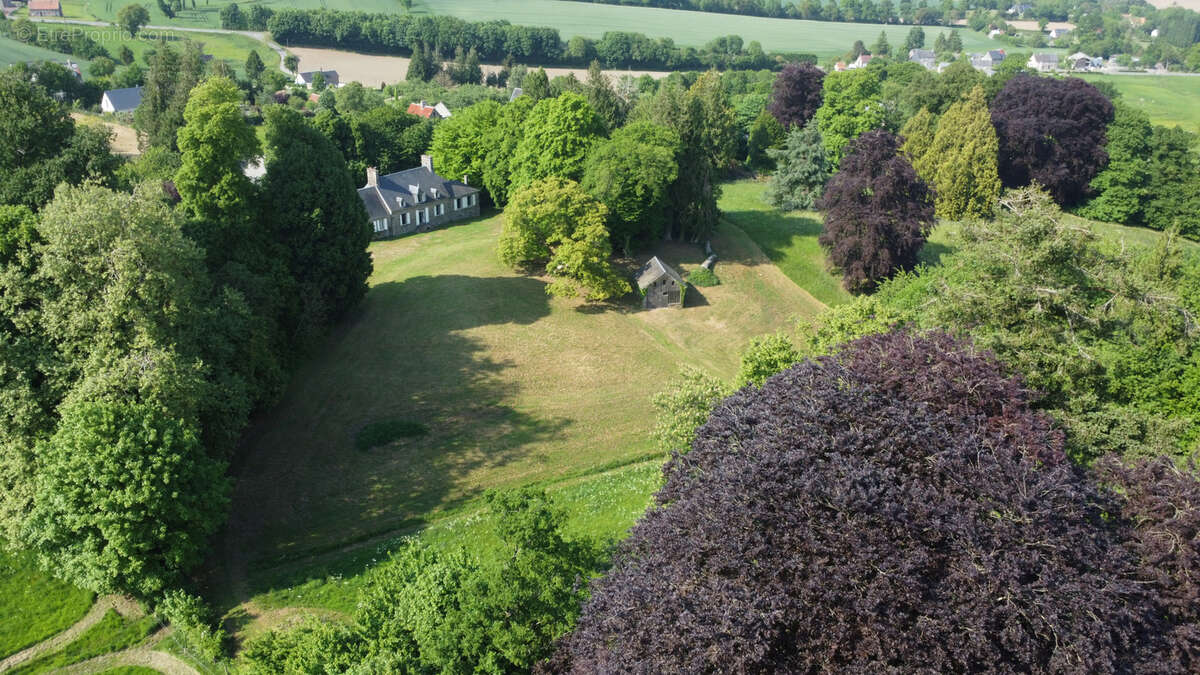 Maison à CHENEDOLLE