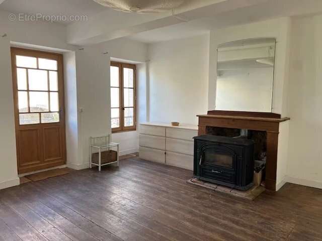 Maison à SAINT-CLAR