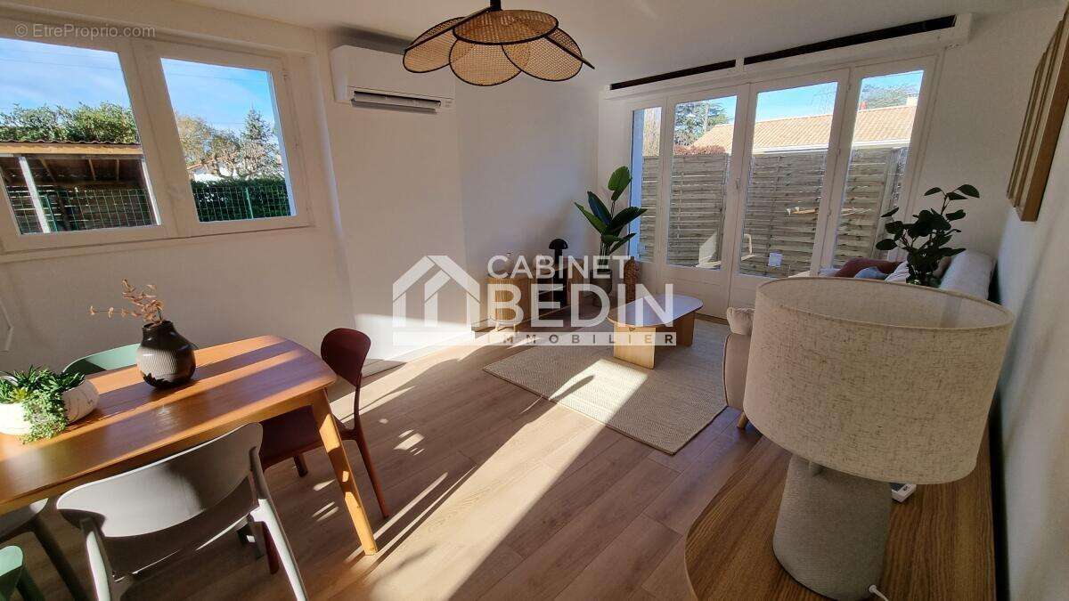 Appartement à PESSAC