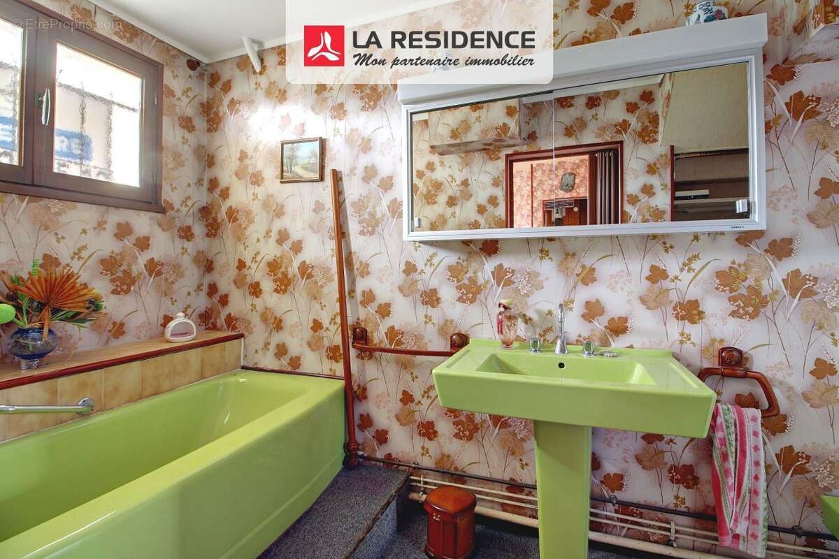 Maison 98 m² à Saint-Etienne-Du-Rouvray  - photo 7