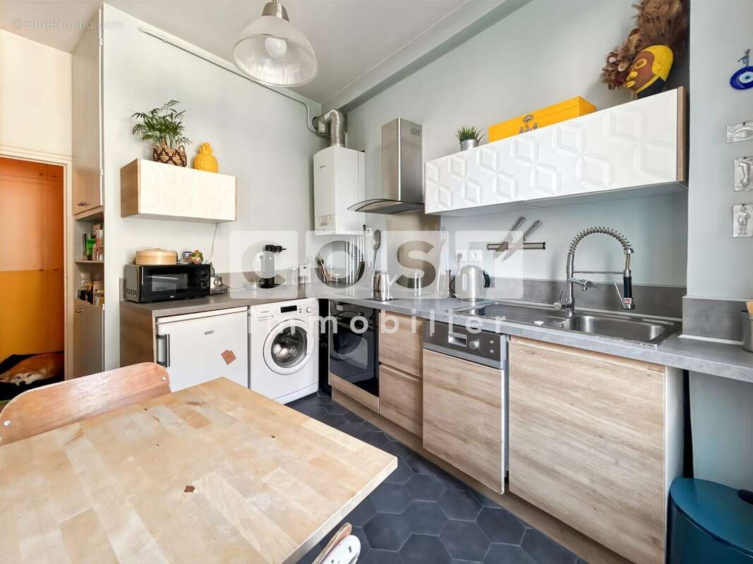 Appartement à BOIS-COLOMBES