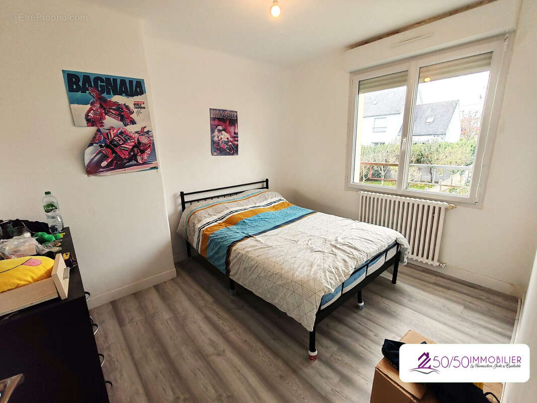 Maison à SAINT-MARTIN-DES-CHAMPS